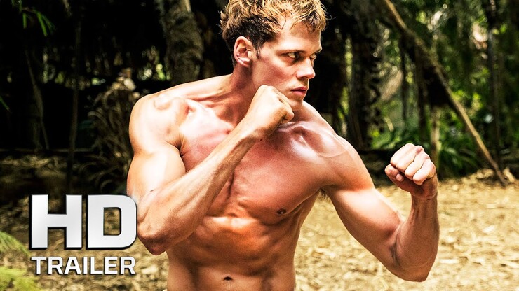 Билл Скарсгард устраивает кровавую баню в трейлере экшена &laquo;Мальчик убивает мир&raquo;