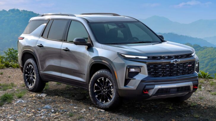 Chevrolet Traverse 2024 третьего поколения представлен официально