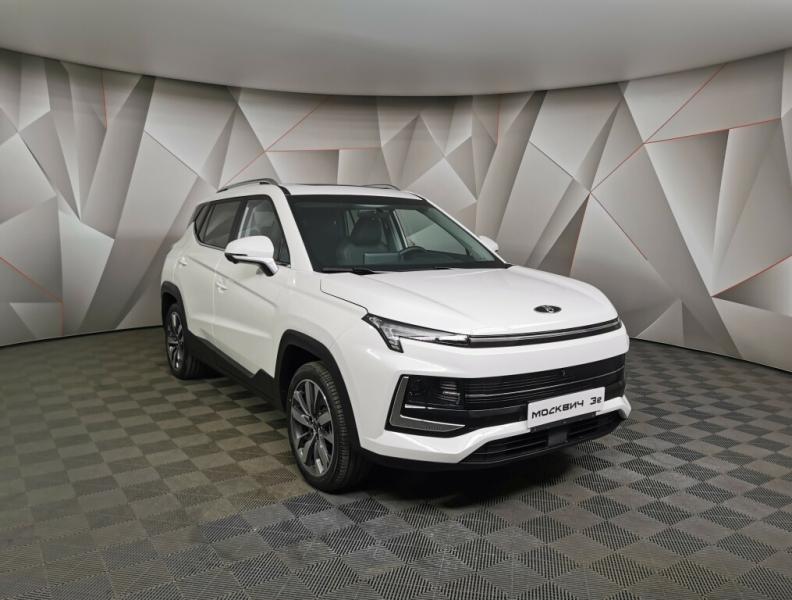 Москвич 3е 2023: авто будут собирать с российскими движками