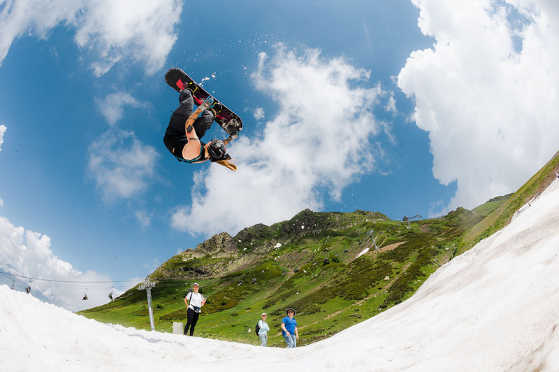 На&nbsp;Курорте Красная Поляна завершился сезон бонусного катания на&nbsp;лыжах и&nbsp;сноубордах