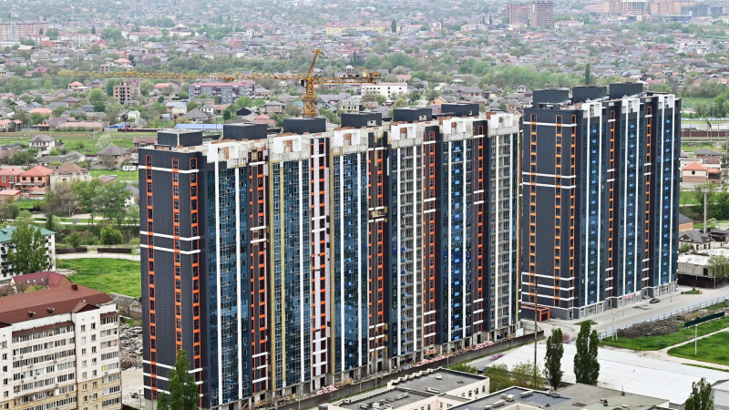 Ввод жилья в России за полгода снизился на 1%