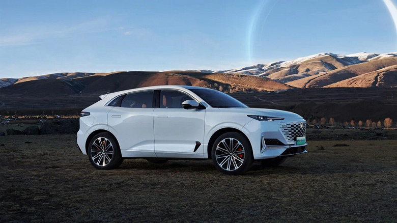 Changan Uni-K 2023 года с гибридом приедет в Россию