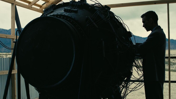 &laquo;Оппенгеймер&raquo; Кристофера Нолана не выйдет в цифре раньше конца ноября