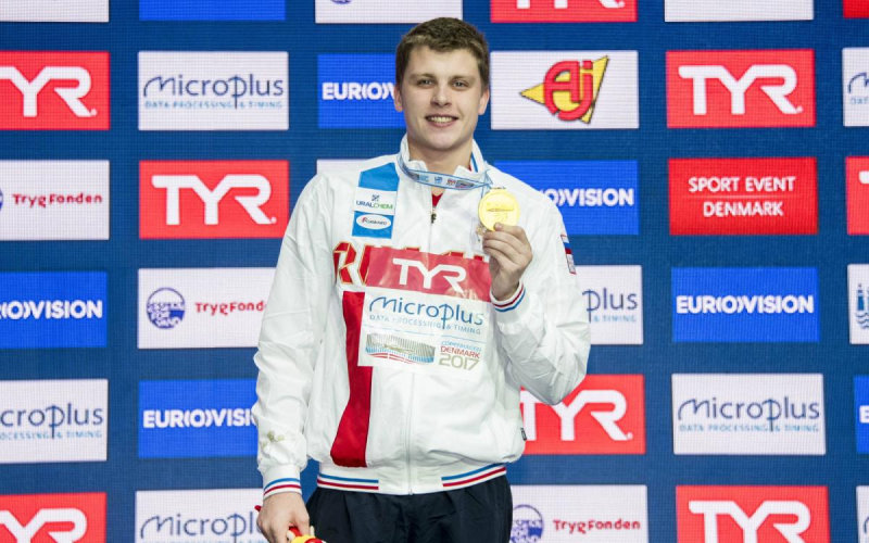 Призер Олимпиады женился в бассейне Бугульмы