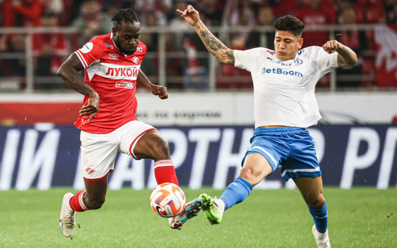 &laquo;Спартак&raquo; нанес &laquo;Динамо&raquo; первое с июля поражение в РПЛ