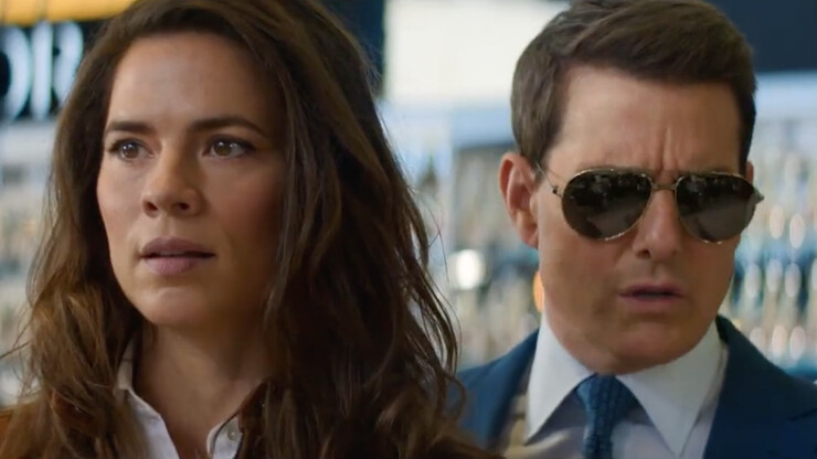 Том Круз знакомится с Хейли Этвелл в напряжённом 10-минутном отрывке из боевика &laquo;Миссия невыполнима 7&raquo;