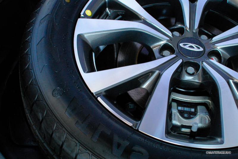 Во сколько в 2023 году обойдется покупка зимней резины: цены на новые и подержанные варианты