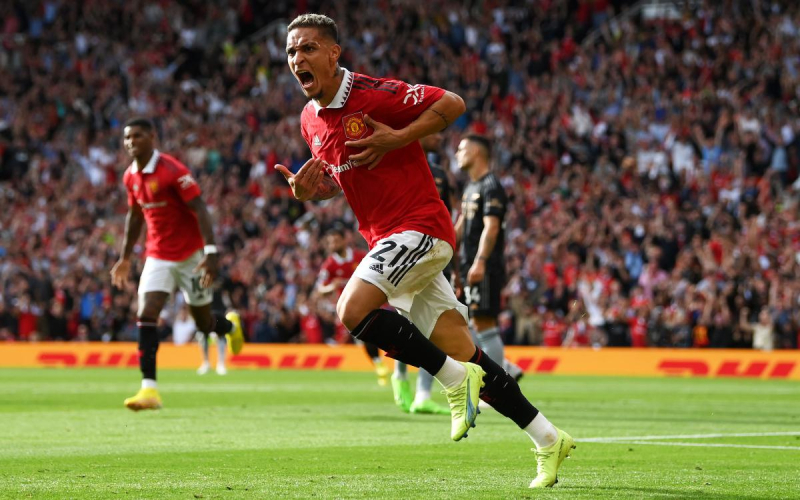 Звезда МЮ назвал мошенницей одну из обвинивших его в насилии женщин