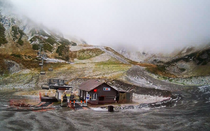 На Курорте Красная Поляна выпал первый в этом сезоне снег