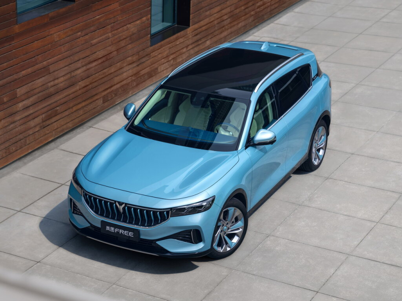 Покупать в России "параллельные" машины слишком опасно: эксперты рассказали почему