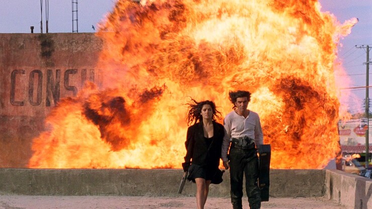 Роберт Родригес хотел бы вернуться к серии фильмов &laquo;Отчаянный&raquo;, но всему мешает огнестрел