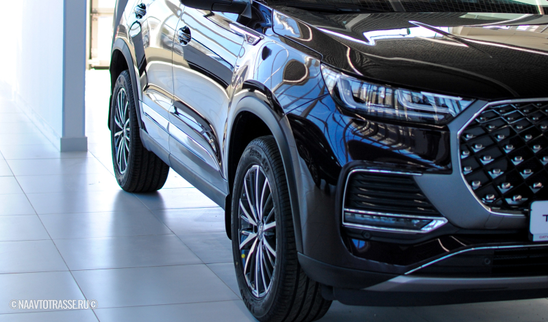 Россиянам рассказали, сколько сейчас действительно стоит кроссовер: официальные данные