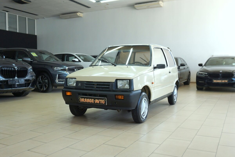 В России выставили на продажу практически новую "Оку": ценник на автомобиль приятно удивит