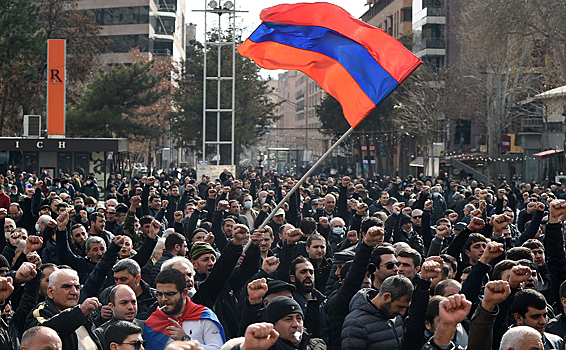 Баку призвал Ереван воспользоваться шансом для установления мира на Кавказе