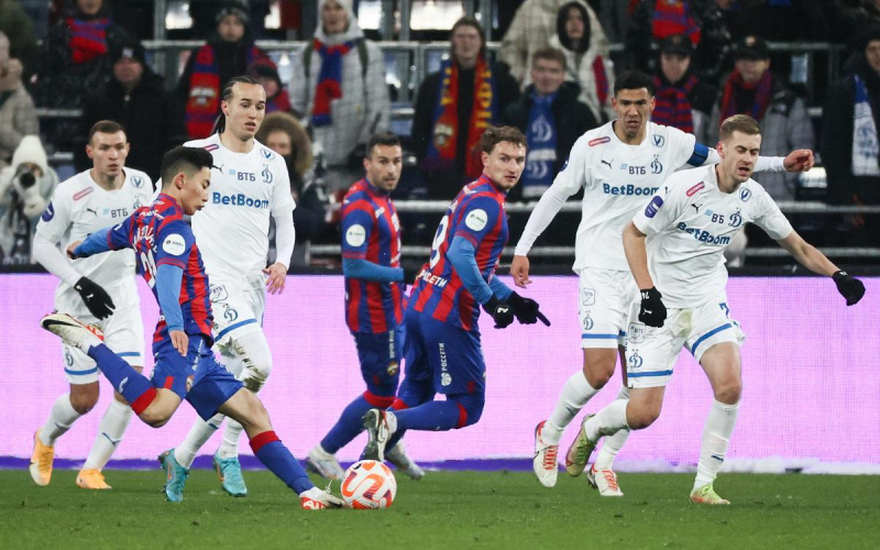 &laquo;Динамо&raquo; второй раз в сезоне обыграло ЦСКА и вышло на третье место в РПЛ