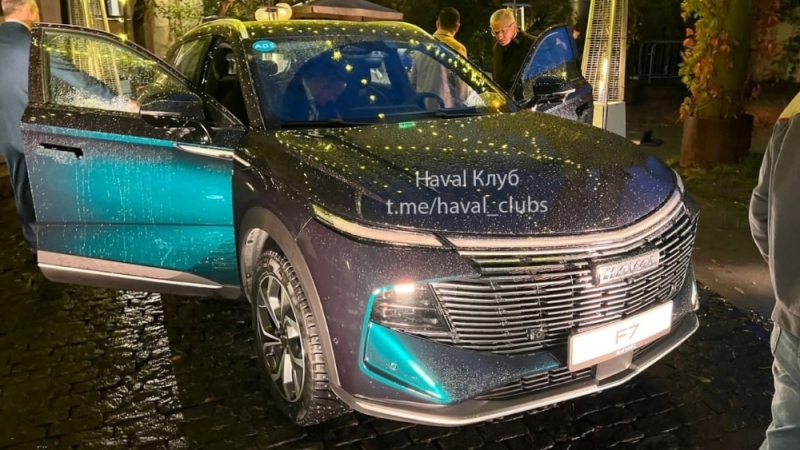 Haval F7 2024 для России показали на закрытой презентации