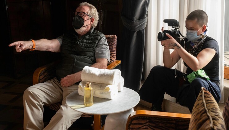 Ридли Скотт снимает свои супергероические фильмы, но с интересными историями