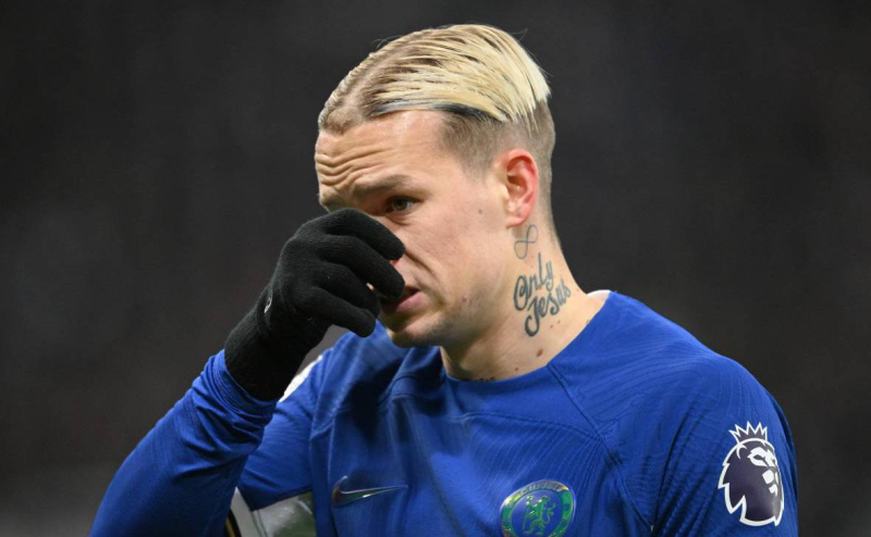 ESPN включил украинца Мудрика в список разочарований года в АПЛ