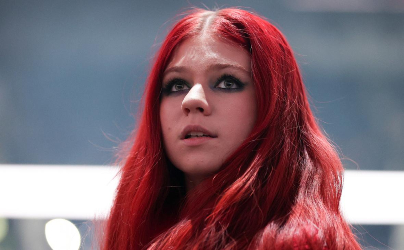 Фигуристка Трусова сыграла в хоккей в гала-матче на &laquo;РЖД Арене&raquo;