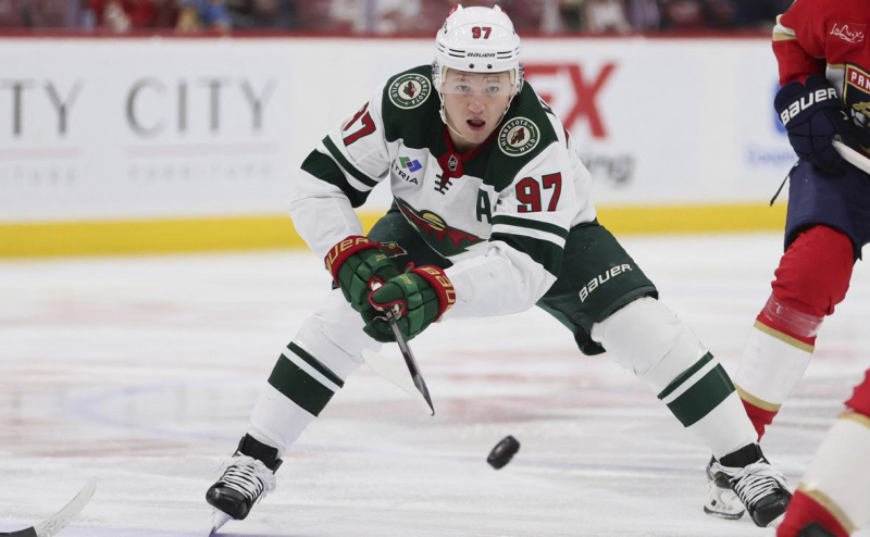 Капризова признали первой звездой недели в НХЛ