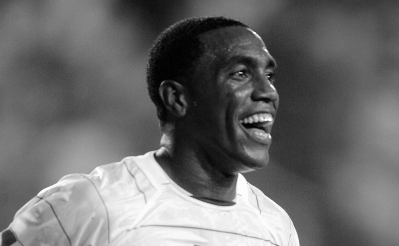 Лучший бомбардир сборной Панамы умер в 41 год во время матча ветеранов