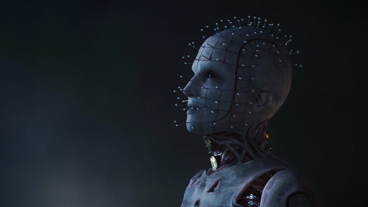 Одни ремейки в творчестве: режиссёр &laquo;Восставшего из ада&raquo; снимет новую &laquo;Каплю&raquo;