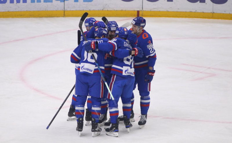 СКА победил &laquo;Амур&raquo; и поднялся на третье место в Западной конференции КХЛ