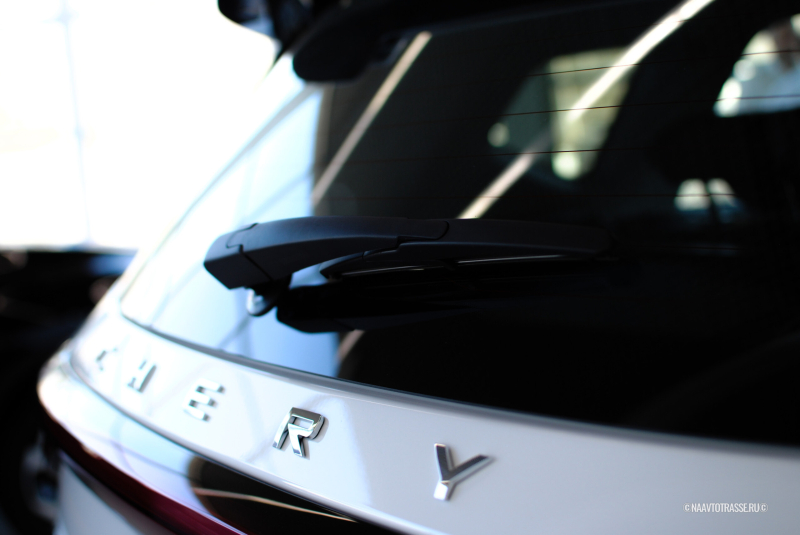 Иномарки в России начали обесцениваться: какие модели сейчас покупать действительно выгодно?