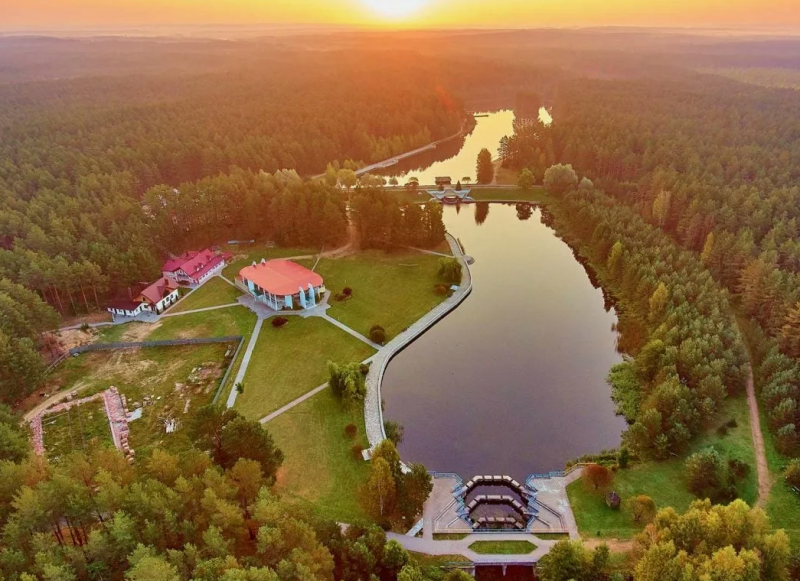 На майских праздниках можно недорого отдохнуть в Пскове и Беларуси