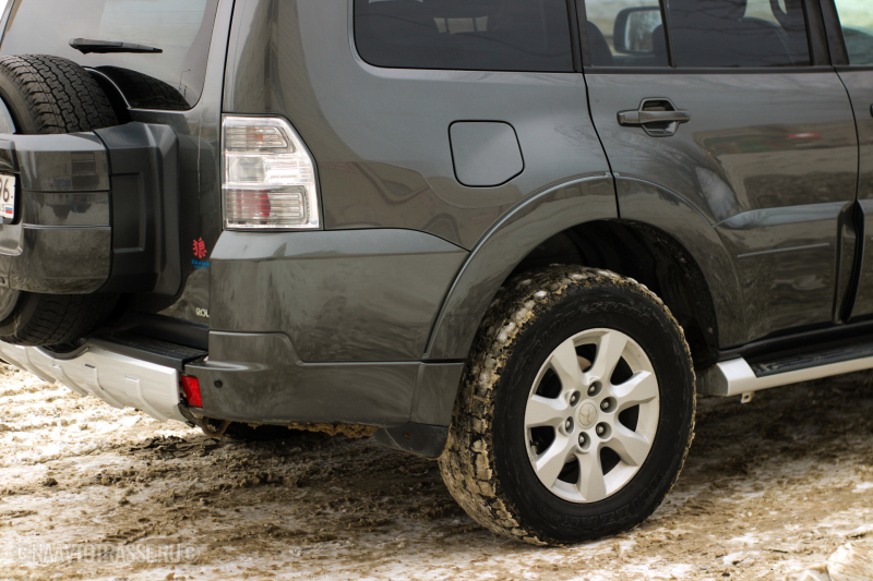 Автомеханик объяснил, как открыть лючок бензобака, даже если его неожиданно заклинило
