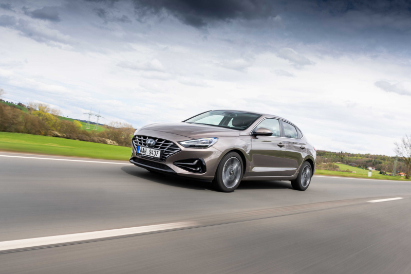 Новинка Hyundai за 2,1 млн рублей уже в России: ни один китайский аналог не конкурент ей