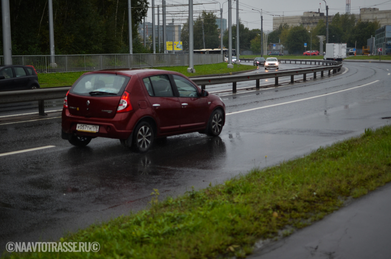 В ГИБДД раскрыли несколько методов быстрой остановки авто при отказе тормозов
