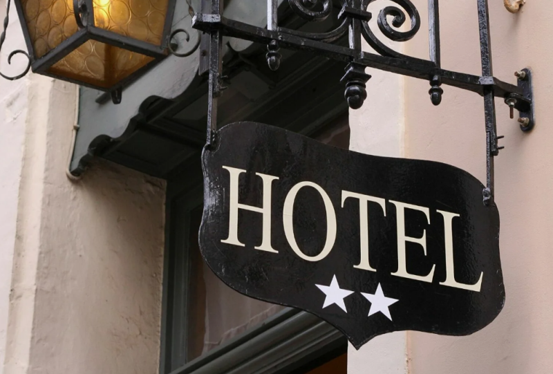 В России могут снизить штрафы для отельеров