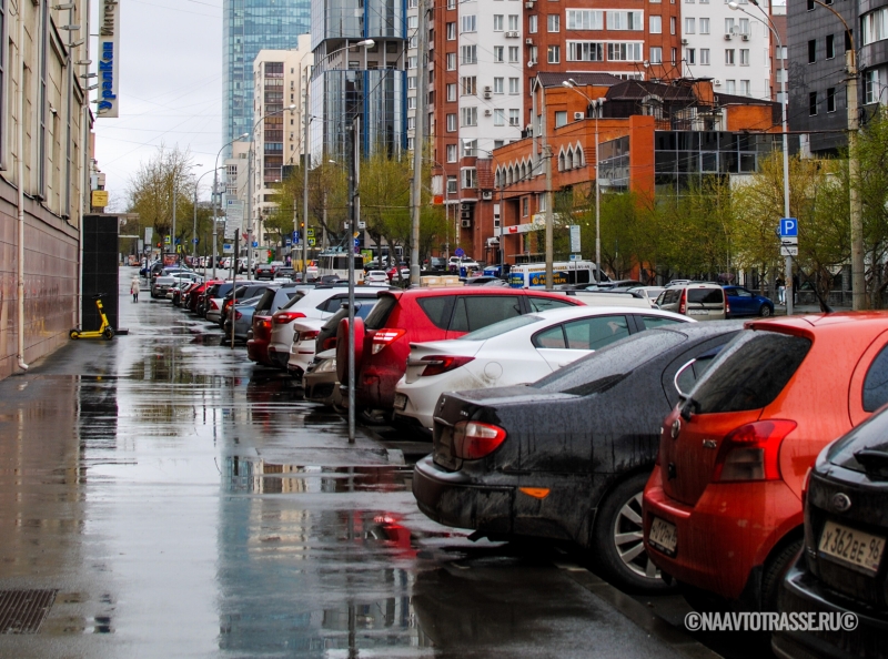 Владелец автосервиса назвал привычки, которые "убивают" автомобиль ежедневно