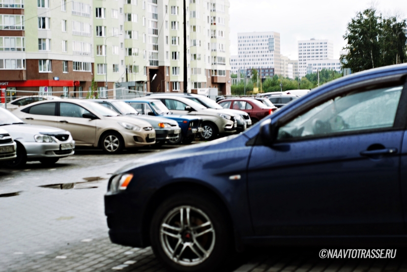 Автоюрист рассказал, как не лишиться прав за распитие алкоголя в припаркованном автомобиле