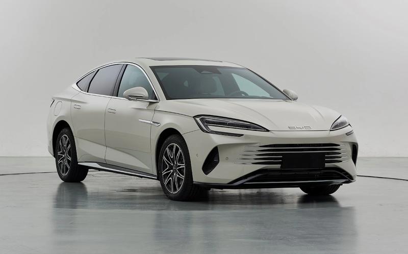 BYD Seal 07 2025 года: рассекречены технические характеристики