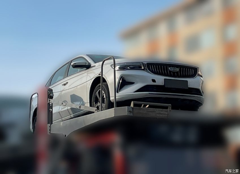 Geely Emgrand EV 2024: "шпионские" фото электрической новинки