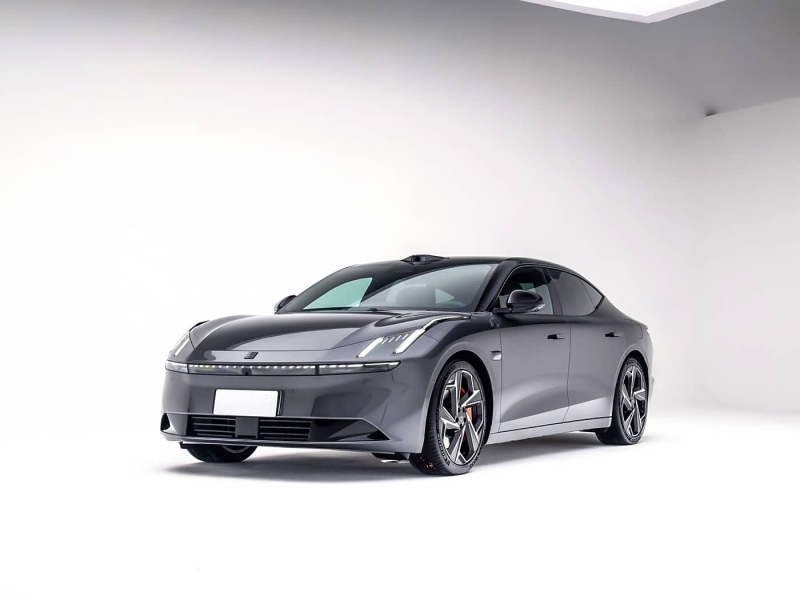 Lynk&Co Z10 2025 года: подробно раскрыты характеристики