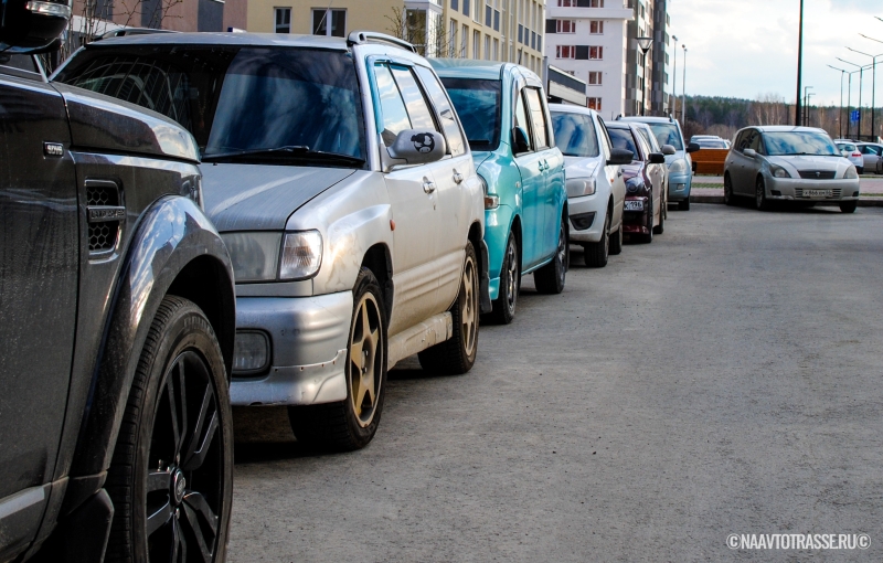В автомастерской призвали отказаться от частичной тонировки лобового стекла и вот почему