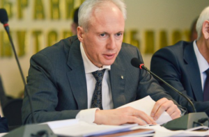 Александр Романов - карьера в нефтехимии, должность Андрея Олейника